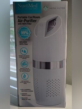 White Portable Car/Room Air Purifier with HEPA Filter